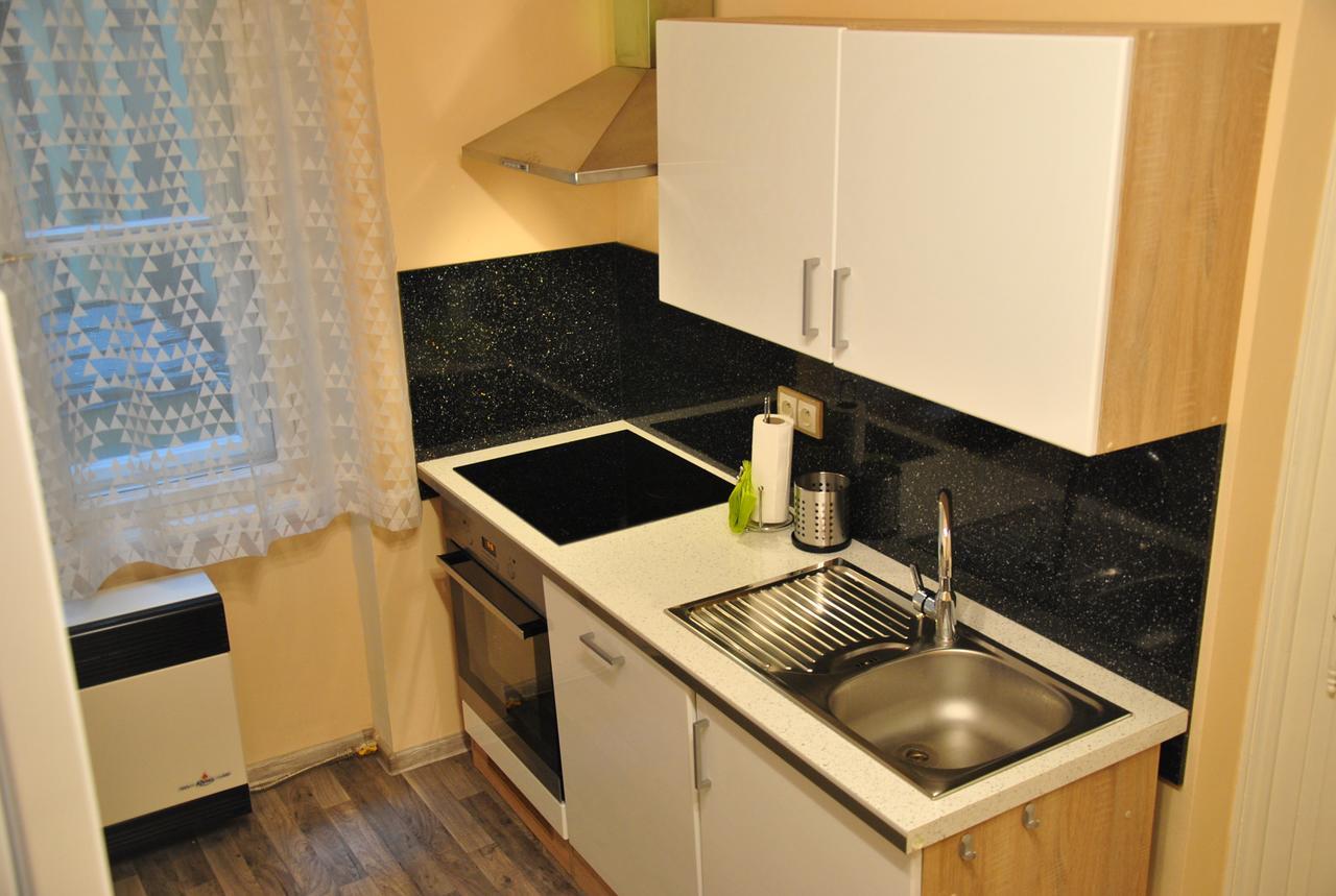 Vertigo Apartment Прага Экстерьер фото