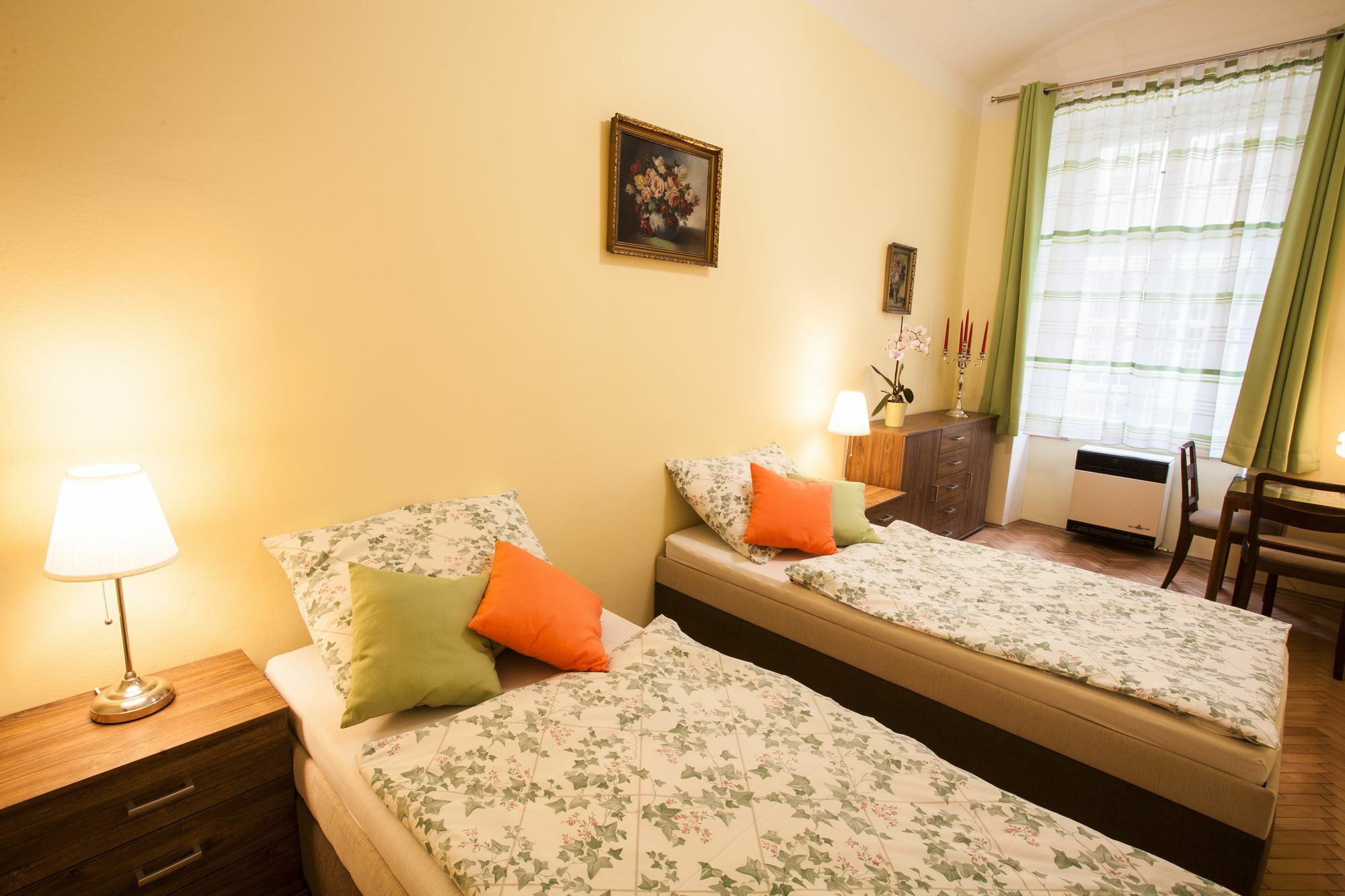 Vertigo Apartment Прага Экстерьер фото